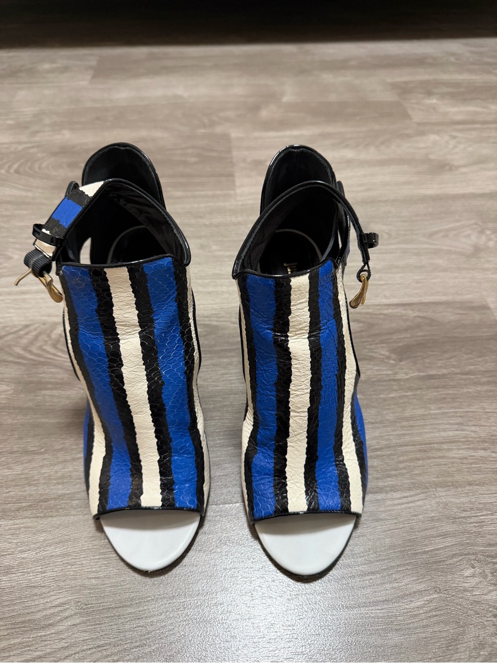 Women’s Striped Open-Toe Heeled Sandals in Blue, Black & White